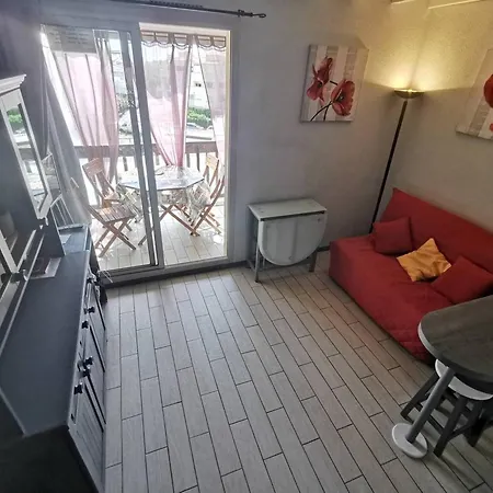 T2 Mezzanine Avec Climatisation - 6 Pers. Au Cap D'agde - Fr-1-880-25 Apartment *