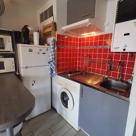 T2 Mezzanine Avec Climatisation - 6 Pers. Au Cap D'agde - Fr-1-880-25 Agde