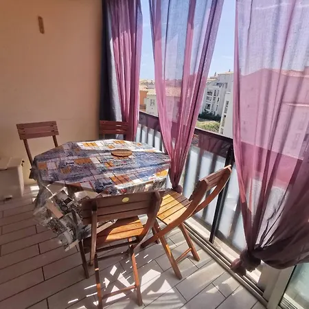 T2 Mezzanine Avec Climatisation - 6 Pers. Au Cap D'agde - Fr-1-880-25 * Agde