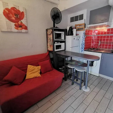 T2 Mezzanine Avec Climatisation - 6 Pers. Au Cap D'agde - Fr-1-880-25 Apartment *